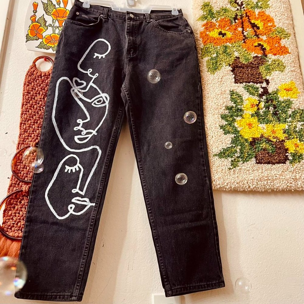 Hand painted Vintage 90s Mom/Dad Denim Jeans | high waisted | flattering fit